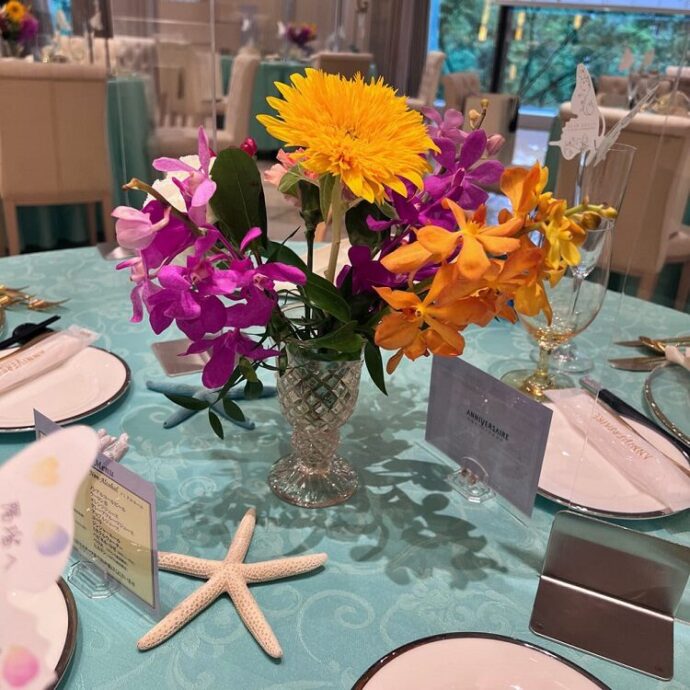 おしゃれ花嫁必見♡結婚式のナチュラルテーブルコーディネート10選 今週のスタスナ omotte magazine fromANNIVERSAIRE記念日にまつわるマガジン