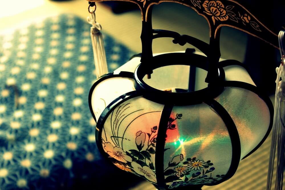 香川のお盆の風物詩「さぬき盆灯篭」四国おへんろ.net ハチハチ編集部