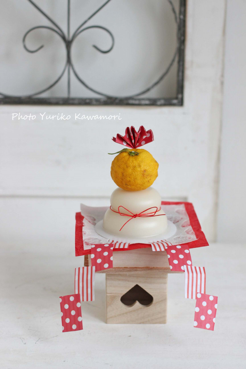 ダイソーに「お正月アイテム」が続々登場！モダンなお正月飾りや祝箸まで - macaroni