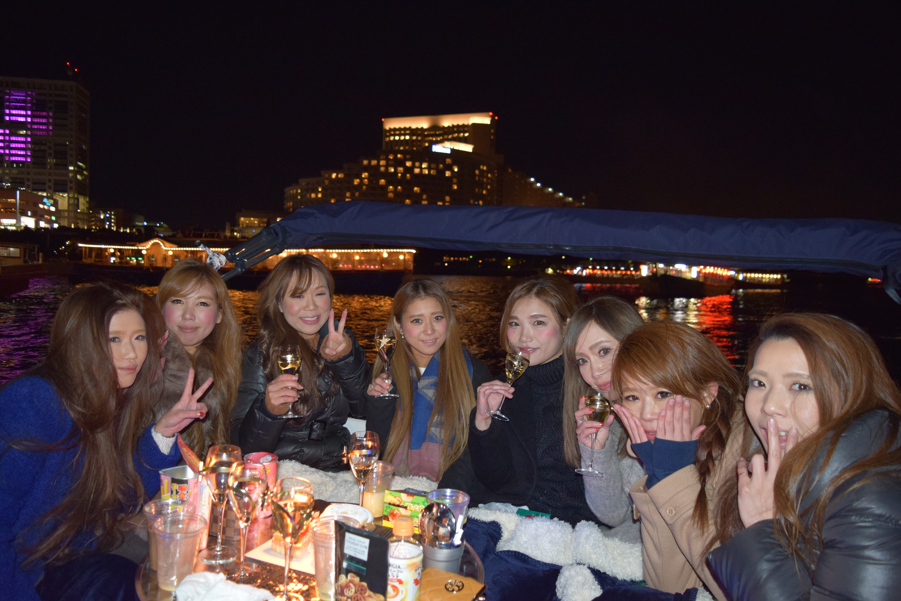 三代目鳥メロ 女子会のお店選びで押さえておきたいポイント焼鳥 居酒屋