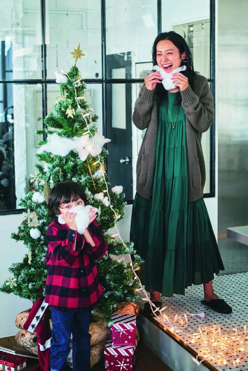 クリスマスカラー」の緑・赤・白・ゴールド どんな意味がある？ “色”から読み解くクリスマスカラーコーディネートAll About