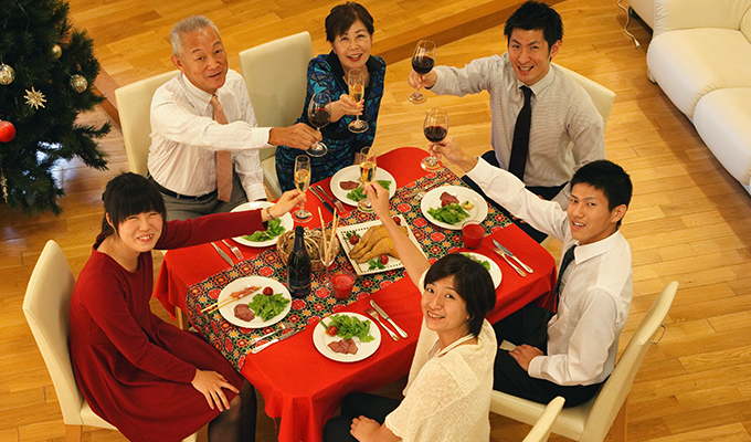 友人と少し早めのクリスマスパーティーを開催！LEEレシピで作ったローストビーフとチーズケーキ♩LEE