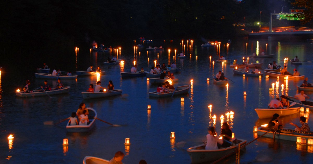 皇居千鳥ヶ淵 灯ろう流し