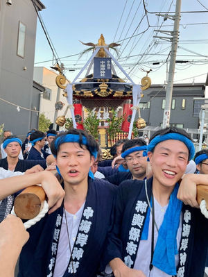 神輿担ぎの服装中海岸神輿保存会の出で立ち 中海岸神社