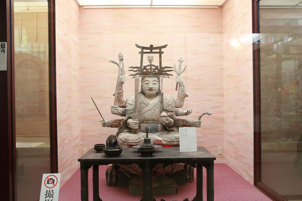 周辺観光 竹生島