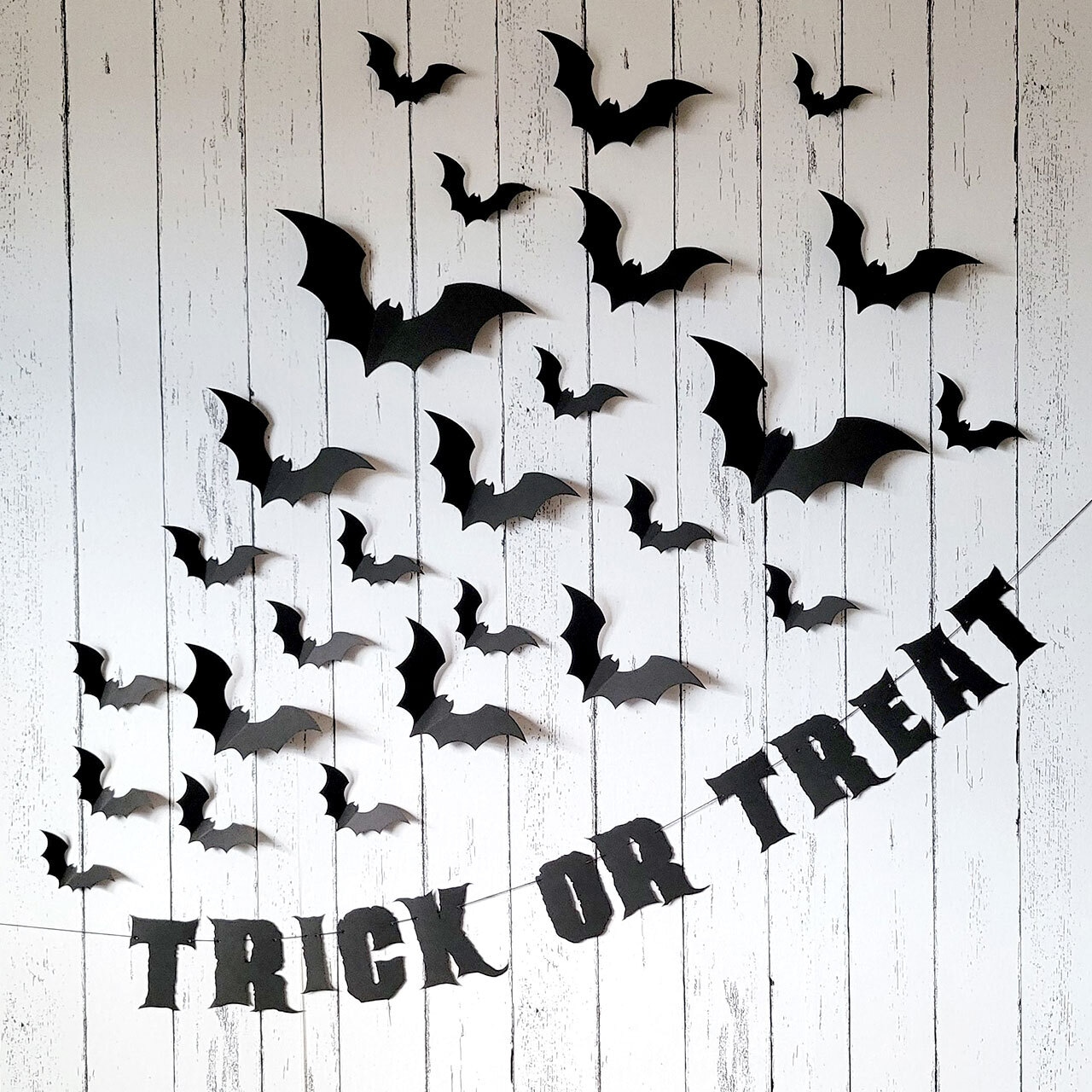 10月の製作に♪ ハロウィンおばけの吊るし飾り👻保育保育士幼稚園教諭保育求人保育コラム保育士あるある保育士さんと繋がりたい保育園製作保育園準備保育実習保育学生保育士の卵保育求人ラボ保育士スキル転職活動転職保育士転職保育士就職製作クラフト工作製作紙コップ紙コップ工作紙コップ遊び紙コップ製作