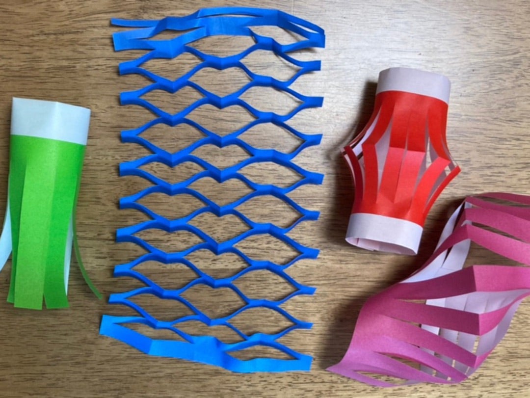 ペーパーフラワー ポンポン で作る七夕飾りの吹き流しの作り方見たものクリップ