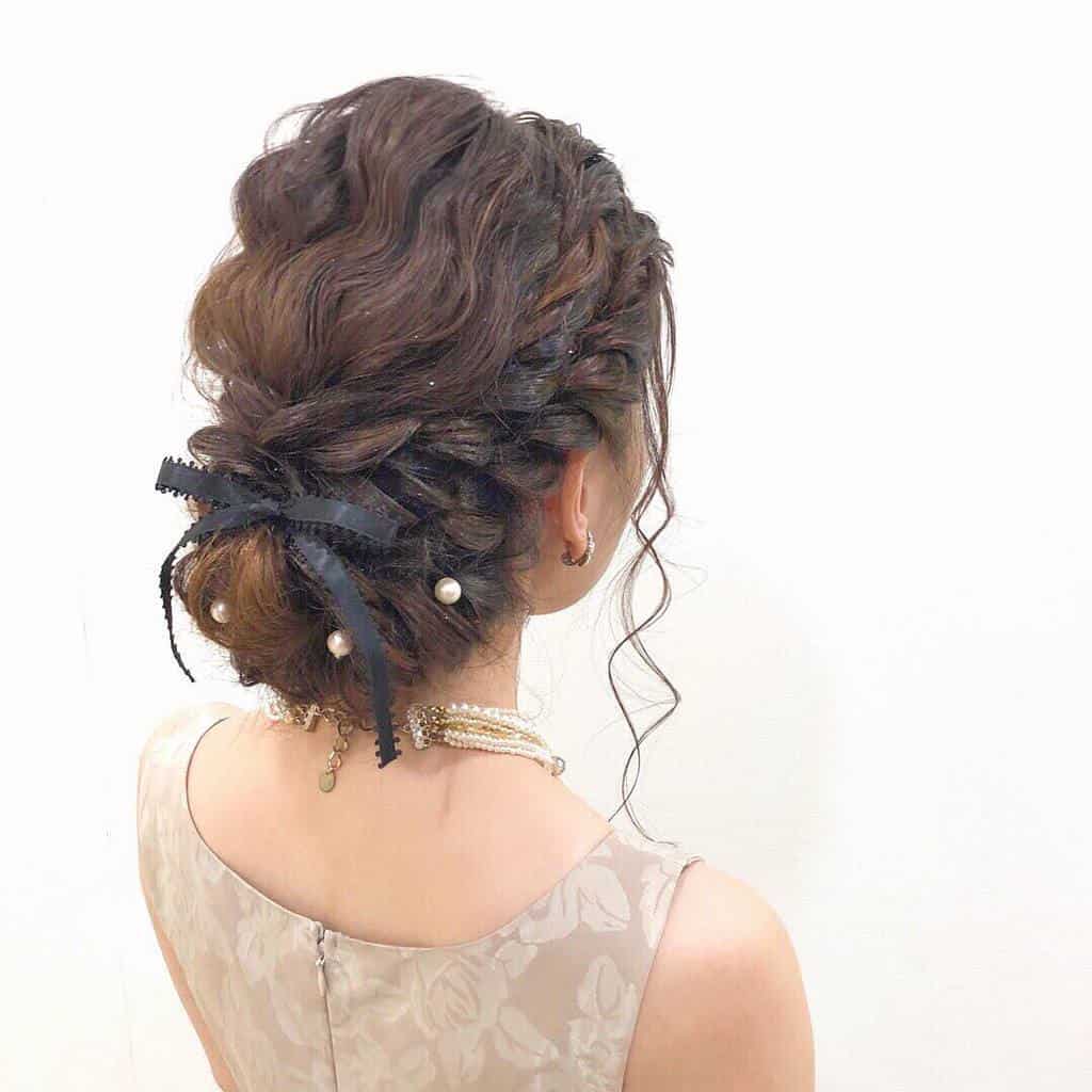 結婚式の髪型 自分で簡単にできる お呼ばれセルフヘアアレンジ5選Wedding Tipsウェディングのプロが届ける結婚式のアドバイス
