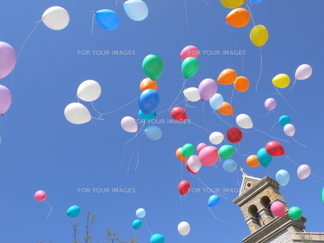 結婚式を手作り♡フリー素材サイト≪ペーパーアイテムからムービーまで≫12選ウェディングニュース