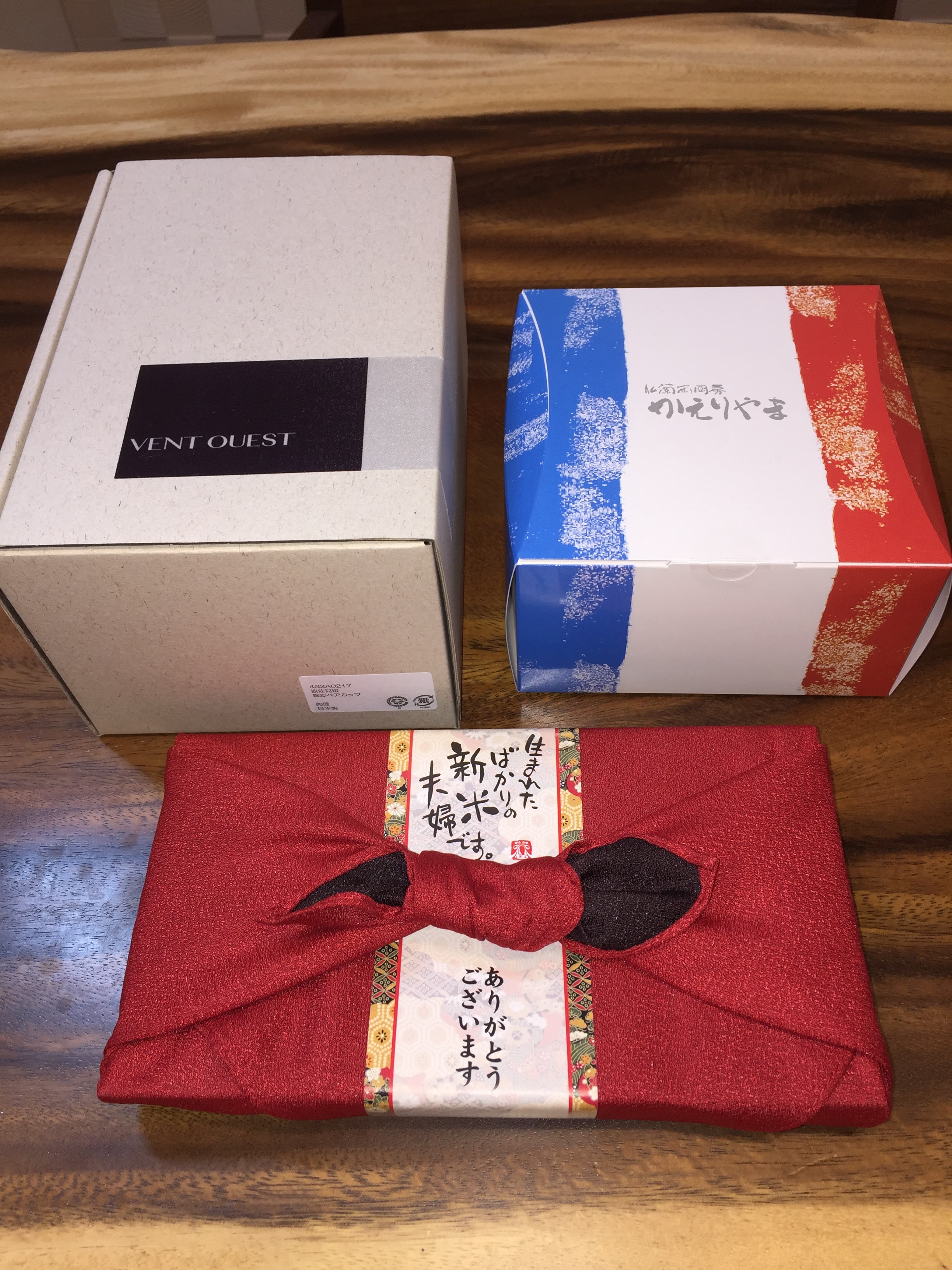 結婚式で人気のプチギフトは？先輩花嫁が選んだおしゃれギフトや相場、選び方を紹介！結婚ラジオ結婚スタイルマガジン