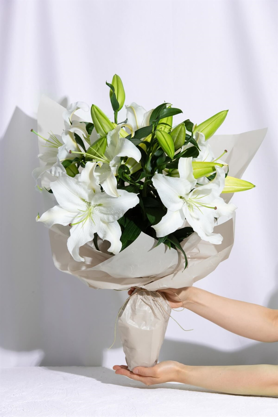 百合 ユリ の花のプレゼントお花の種類で選ぶイイハナ