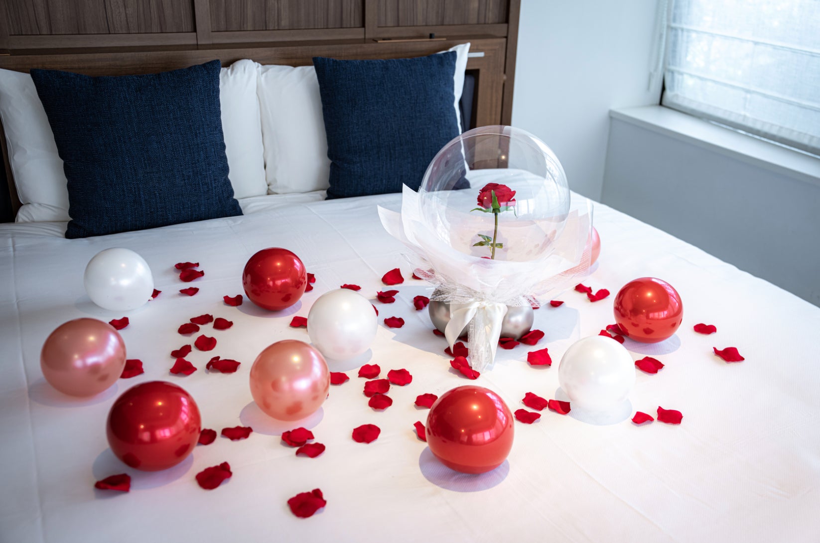 ホテル サプライズ 飾り付け」の検索結果