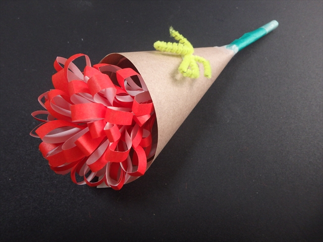 折り紙 カーネーションのミニブーケOrigami Cute bouquet of carnations