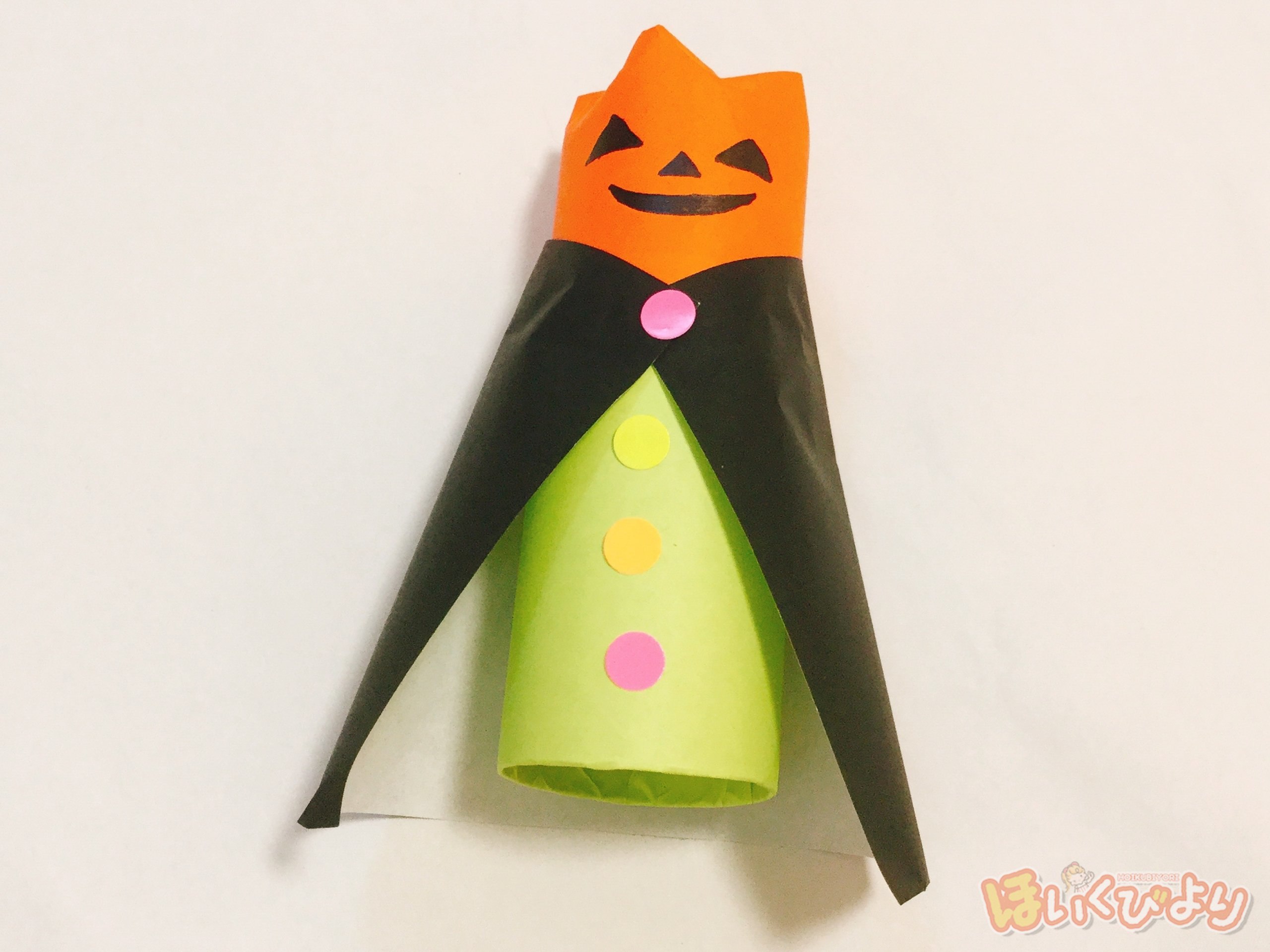トイレットペーパーの芯で工作！ フォトプロップスやインテリアにも◎のハロウィン「こうもりプロップス」kodomoe コドモエ —「親子時間」を楽しむ子育て情報が満載