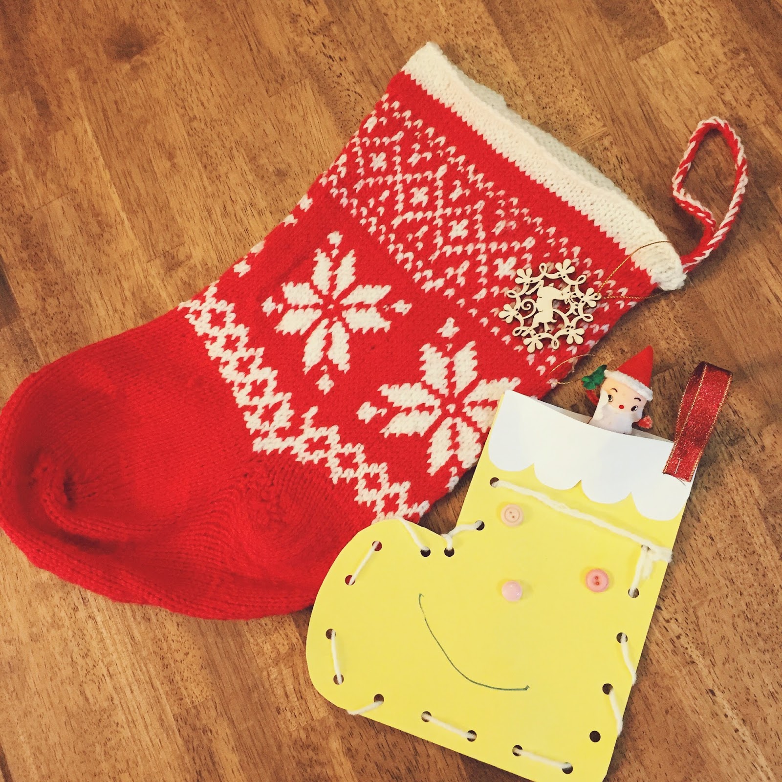 クリスマスの「サンタからのプレゼント」と「靴下」の深イイ関係。エコノレッグ 靴下で暮らしが変わる