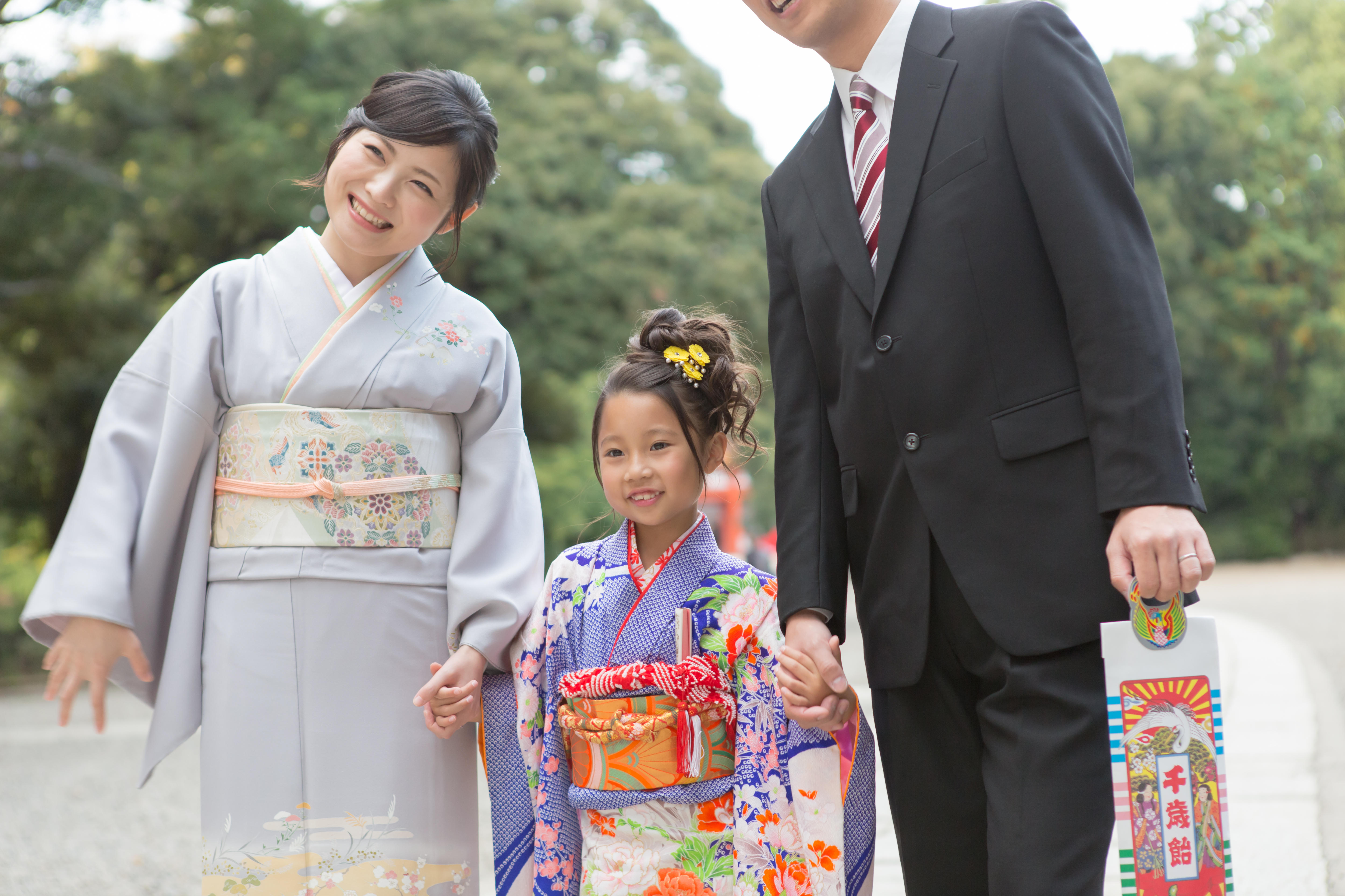 鹿児島の七五三と七草 写真撮影なら照国神社隣のスタジオメディア