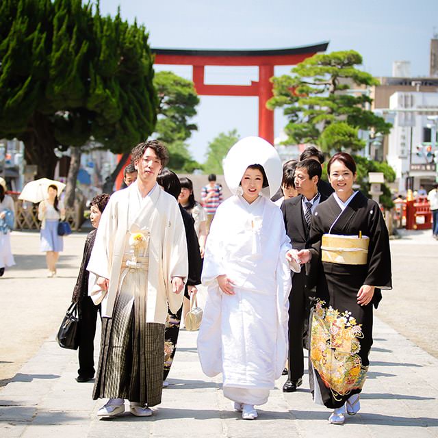 鶴岡八幡宮での神前結婚式KOTOWA 鎌倉 鶴ヶ岡会館神奈川県 鎌倉の結婚式場・ゲストハウス 公式