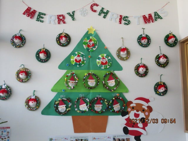 保育園のクリスマス製作 「クリスマスケーキ」保育士が実演紹介