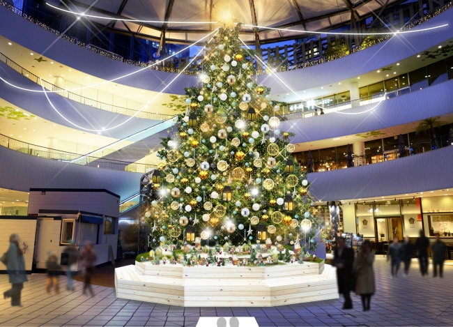 乾燥したリンゴ、革、木のおもちゃでクリスマスツリーにぶら下がっている手作りのクリスマスツリーの飾り。クリスマスのゼロウェイストオーナメント。廃棄物ゼロの クリスマスデコレーションの写真素材・画像素材 Image 194798850