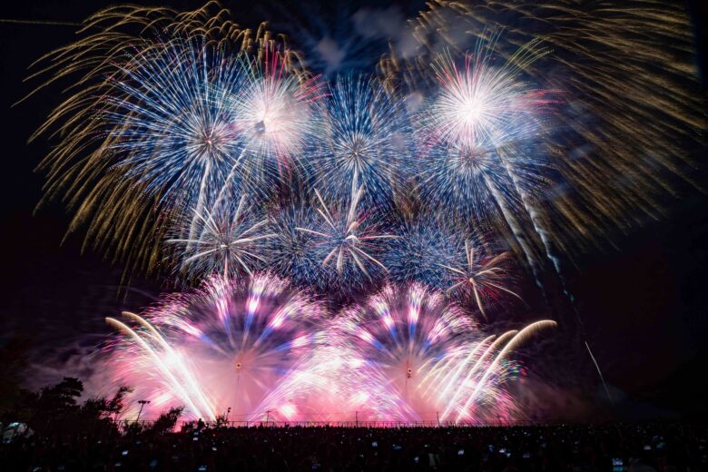 あれってどういう意味？花火の掛け声の謎・クルージングナビ貸切クルージングなら東京湾アニバーサリークルーズ