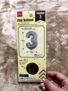 誕生日の数字バルーン100均はどんなの？ろうそくやクッキー型もあります