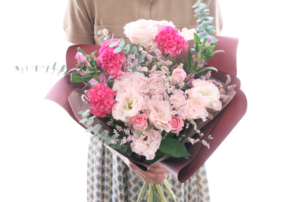 敬老の日に贈る花の定番色・選び方・マナー – 花・花束の通販サイトHanaTaku