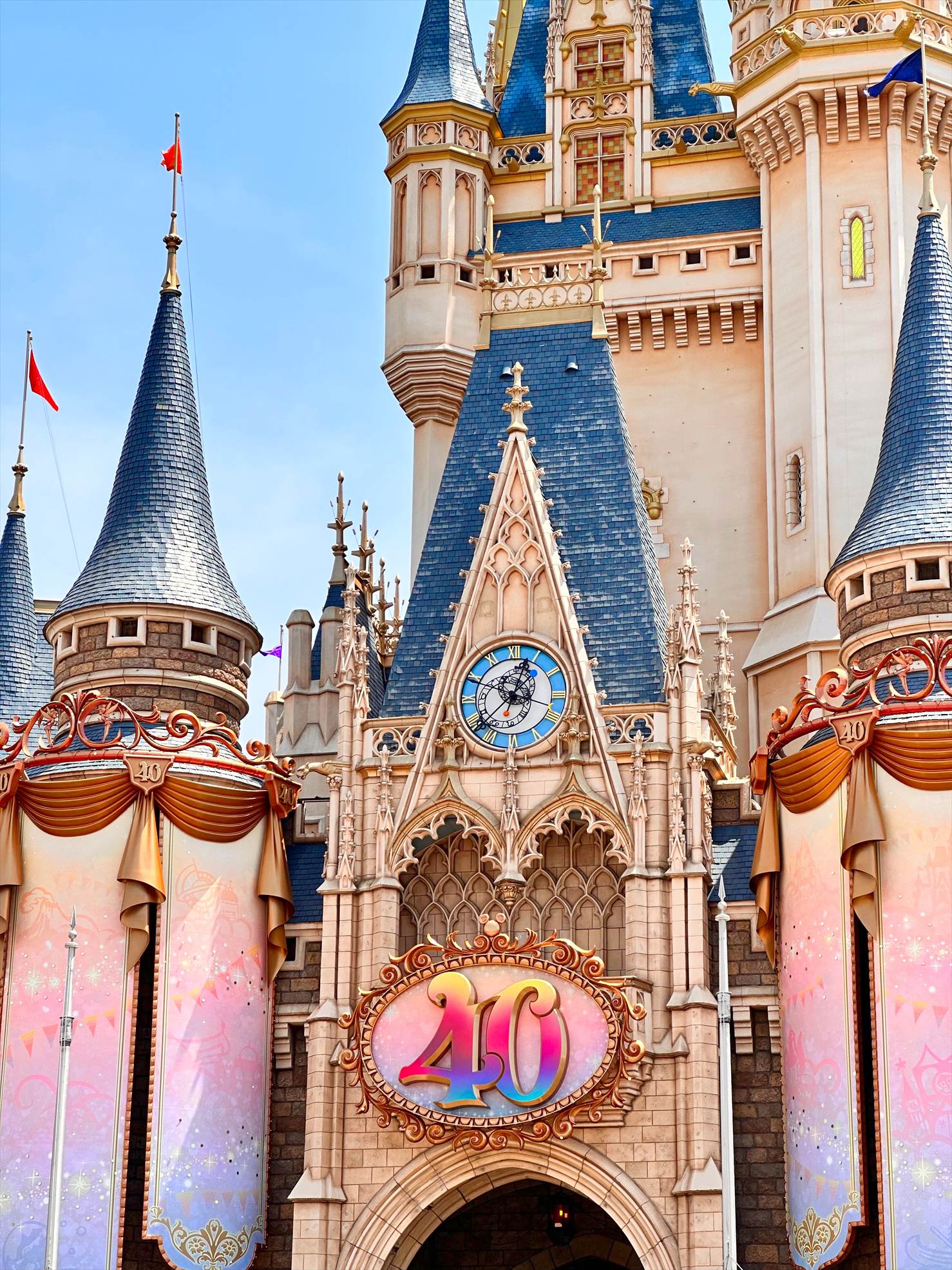 ディズニー 思い出をお持ち帰り！つい拾いたくなる『銀テープ・ビニールテープ・紙テープ』TDRハック