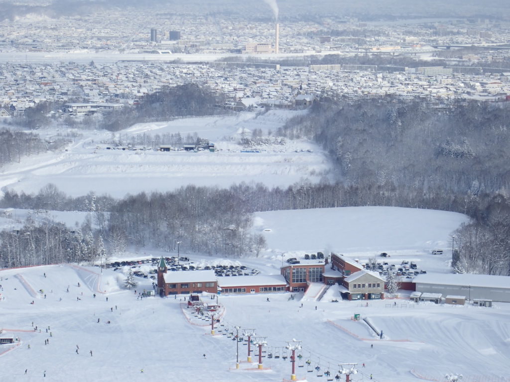 旭川市のまちなか・サンタプレゼントパークでサクッとスキー！かみかわスキー場の旅北海道庁のブログ「超！！旬ほっかいどう」 - 楽天ブログ