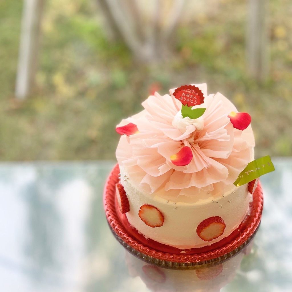 母の日に「ありがとう」が伝わる母の日ケーキを。mars infomation