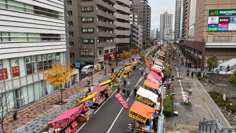 埼玉県川口市の酉の市 おかめ市 の風景の写真素材66791659- PIXTA
