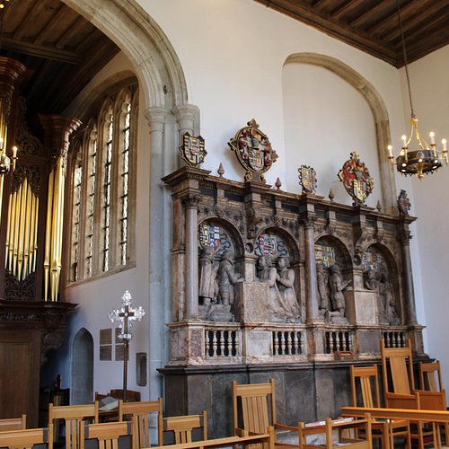 ロンドン、ホワイトチャペルのセント・メアリー教会、1811年