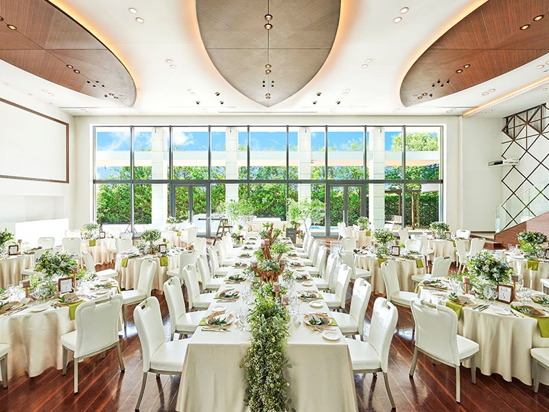 ザ・リーヴス プレミアムテラス＼4つの魅力ポイントザ・リーヴス プレミアムテラス群馬県前橋・高崎の結婚式場・ゲストハウス 公式