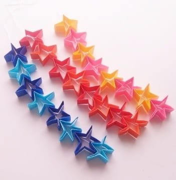 星つづり 七夕飾り 壁面飾り 折り紙 ハンドメイドNo.1 - メルカリ