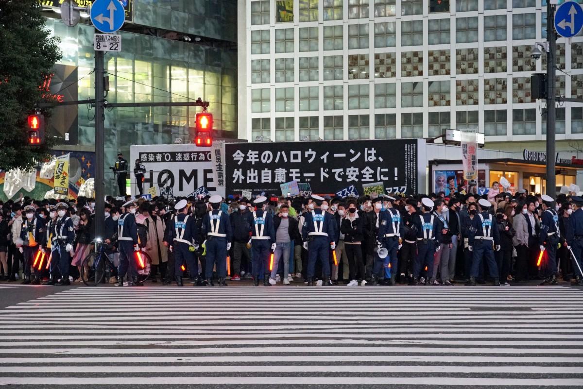 渋谷ハロウィンにいるパリピってどんな職業なの？ ビンゴで調査してみた