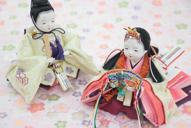 雛人形の飾る場所は？向き・方角・スペースの棚を利用 ひな祭りのお雛様 – 雛人形のひなせい