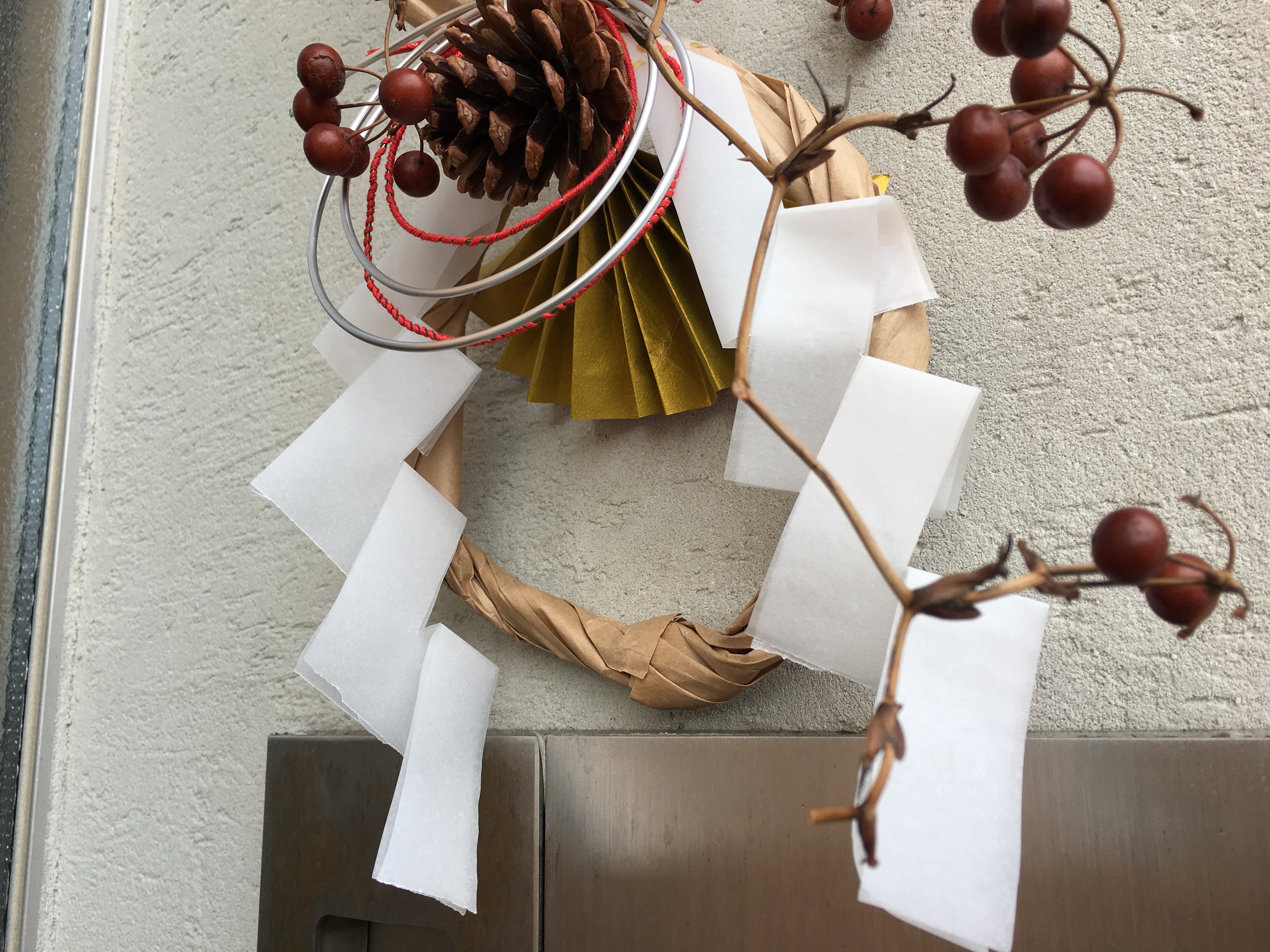 輪かざりを作りました - チューメイくんの田舎ぐらし