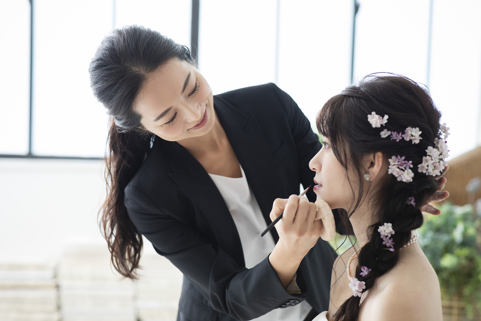 EARTH×1.5次会.com カジュアルウェディングに出張ヘアメイクサービスビュートピア Beautopia