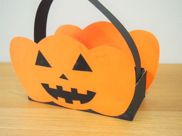 ポリ袋 保育 衣装 作り方 ハロウィンTikTok