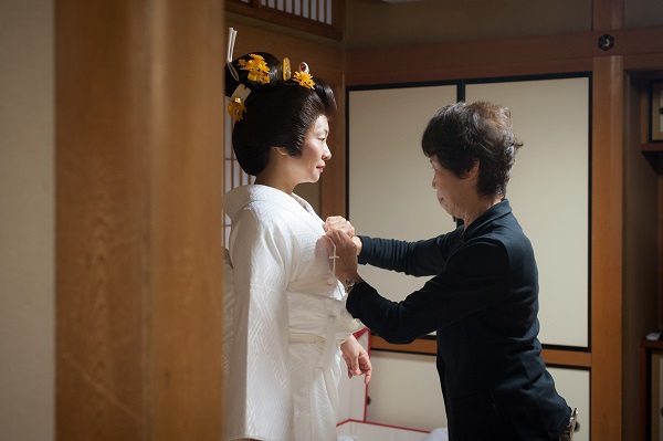 花嫁 白無垢 かつら 着付 下地～おからげNO3_白無垢の着付手順を分かりやすく