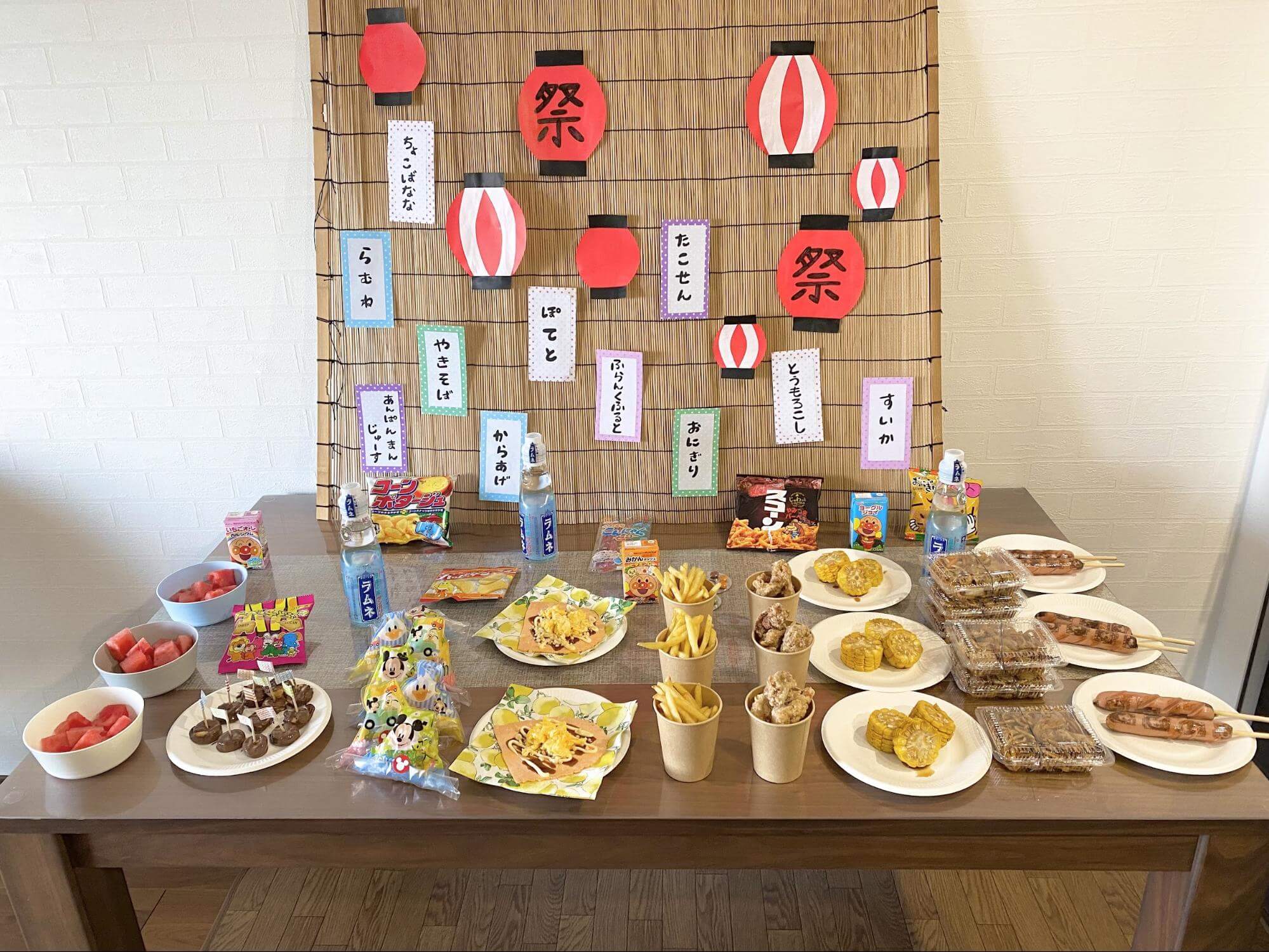 百均グッズで楽しめる！「おうち夏祭り」簡単に作れる屋台メニューを大公開！ rii- エキスパート - Yahoo!ニュース