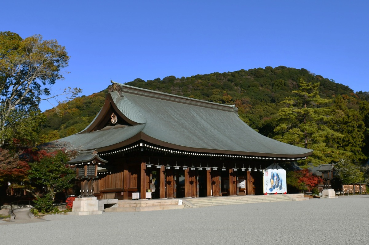 歴史散歩も楽しい初詣スポットで新年の開運祈願！ 東京港区の神社・仏閣・パワースポット特集港区観光協会VISIT MINATO CITY -東京都港区の観光情報公式サイト