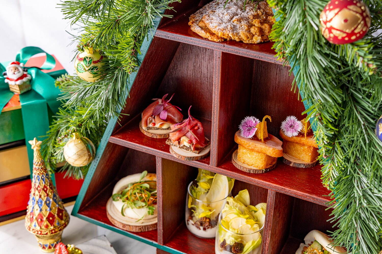 ゼンショーHD、「ココス」でクリスマス限定メニューの予約受付を開始 - 日本経済新聞