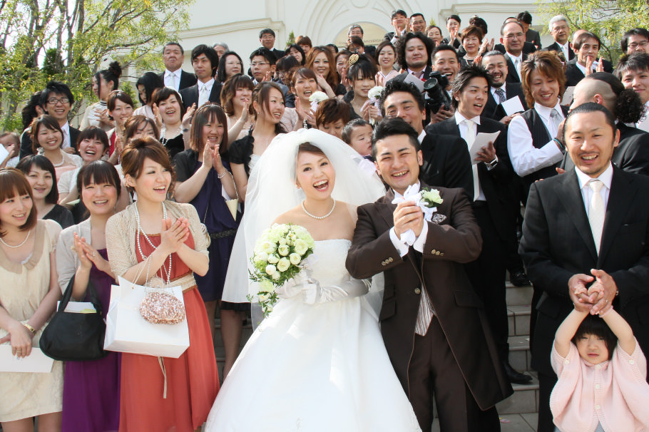 全員対象 200着以上から選べる！ドレス試着体験♡札幌 北海道 のウェディング プランナー、ブライダルコーディネーターの専門学校札幌ブライダル＆ホテル観光専門学校