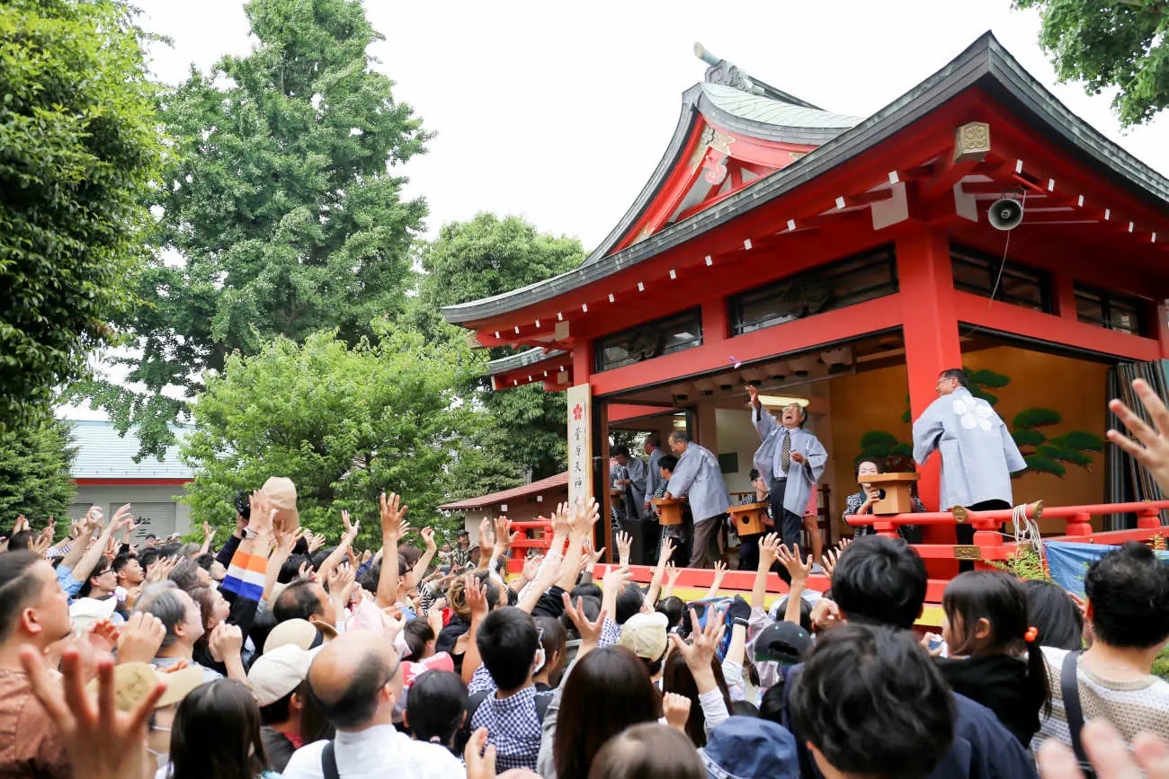平成22年 世田谷 駒留八幡神社例大祭 町会神輿 宮入り HD