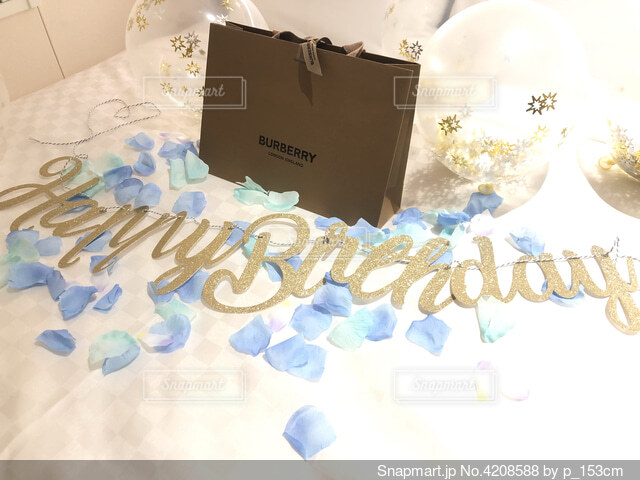 バースデーガーランド 誕生日飾り付けのおすすめ商品とおしゃれな実例RoomClip ルームクリップ