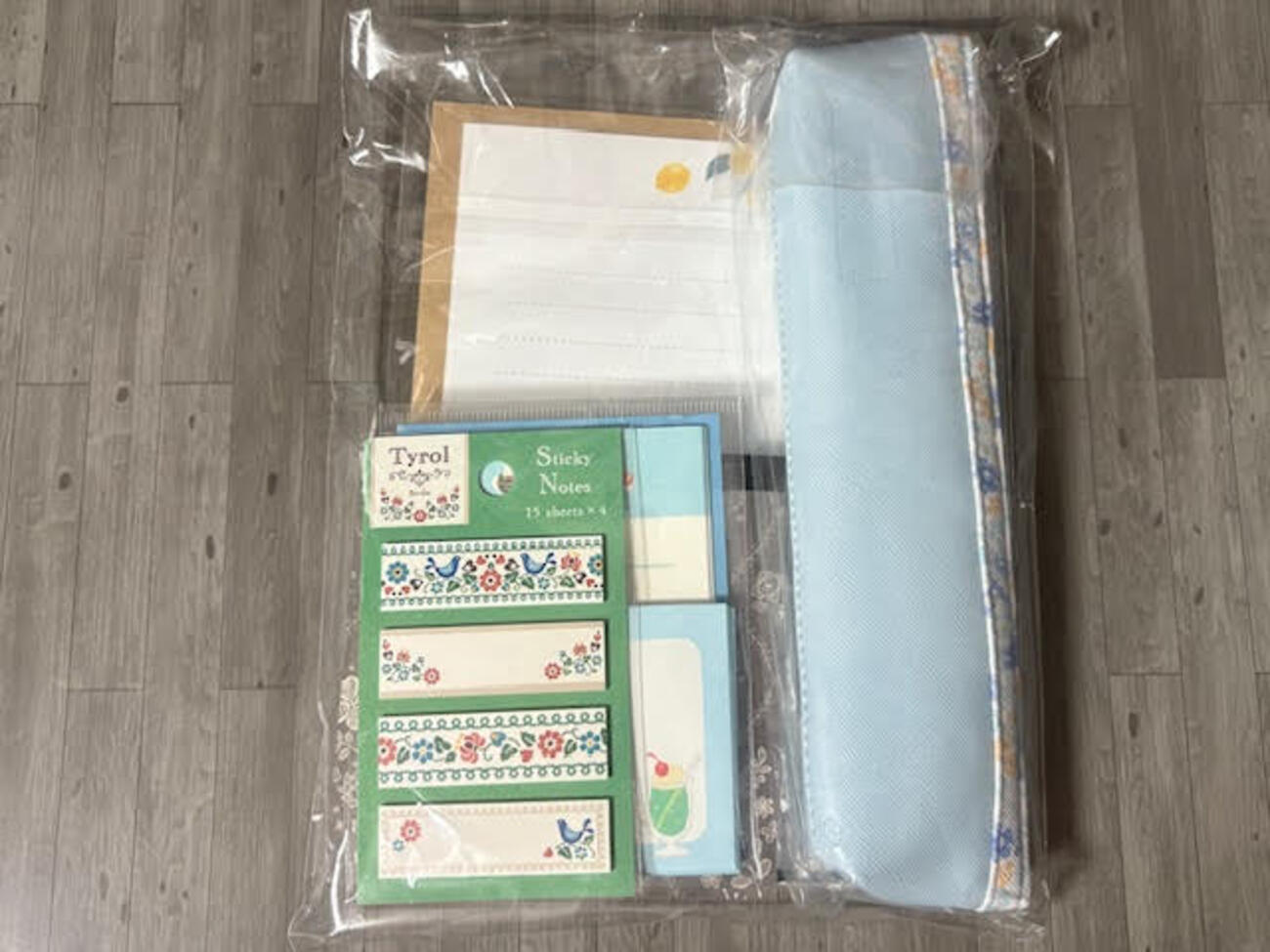 プロポーズの手紙をロフトで探す特別な一枚の見つけ方を解説結婚式ムービー・終活ムービーは大阪の『オーダーメイド』