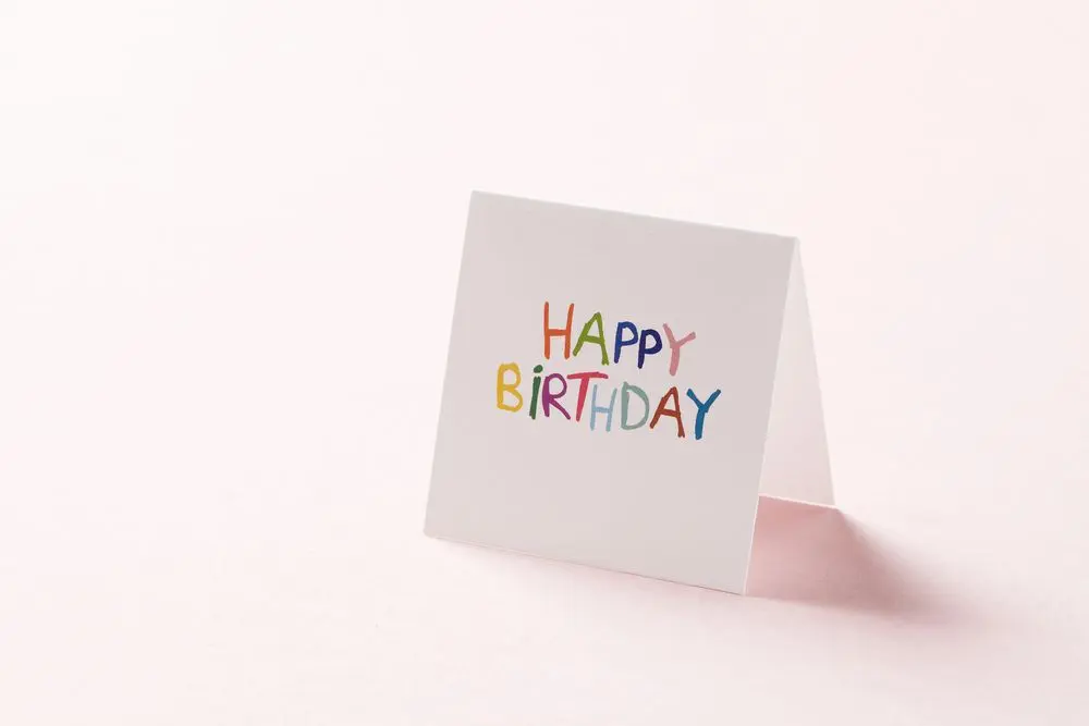 丸みのあるHappy Birthday!の手書き文字のイラスト素材92673881- PIXTA