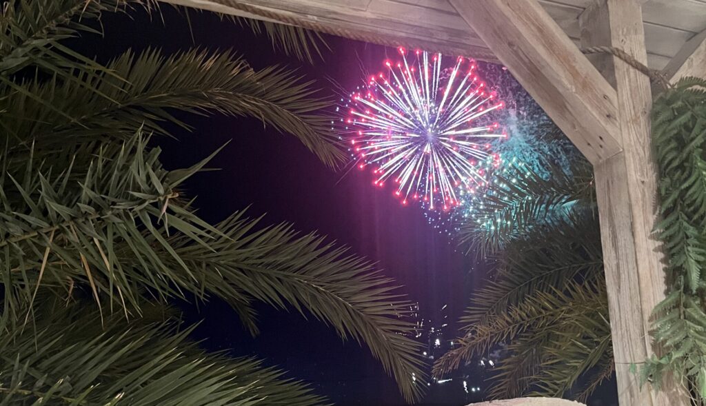 アメリカンビレッジの花火は何分間見られる？開始時間・打ち上げ数もあわせて解説