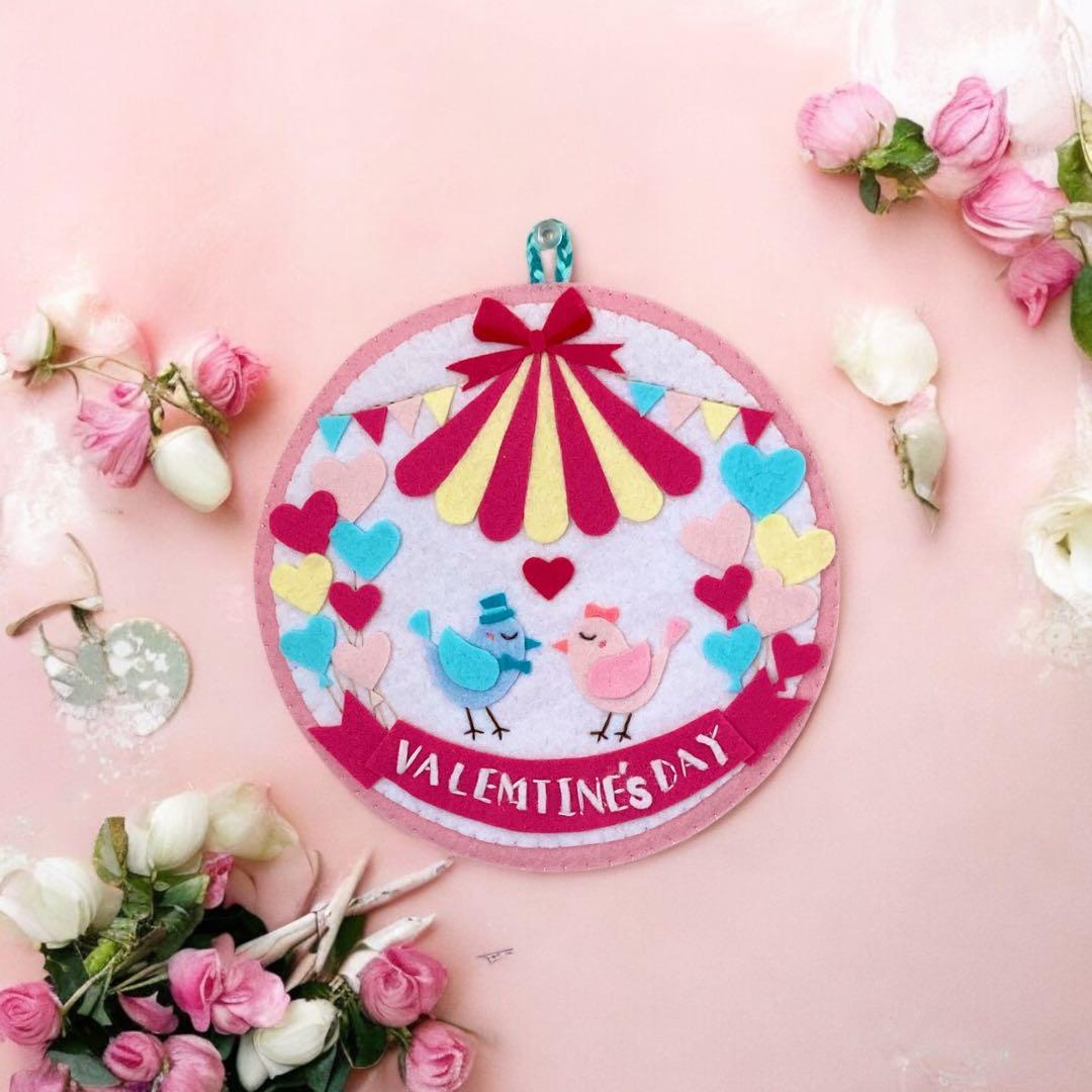 フェルトで作る「ハートのバッグオーナメント」の作り方！刺繍で可愛い簡単手芸 フェルトで作るお守りDIY Felt Heart BagOrnaments Tutorial