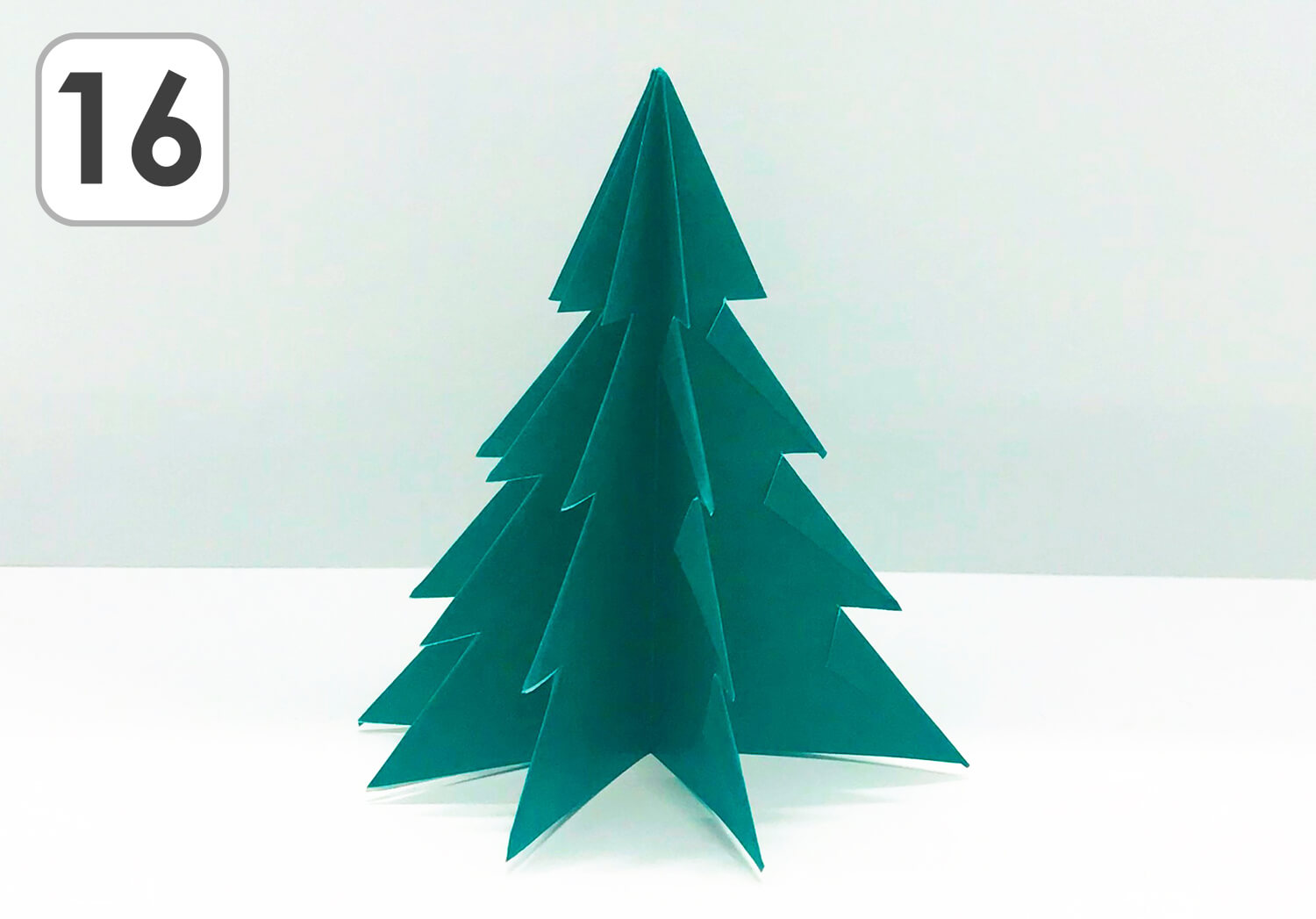 クリスマスツリー 製作キット 壁面飾り 保育 高齢者 工作 立体 クリスマス - メルカリ